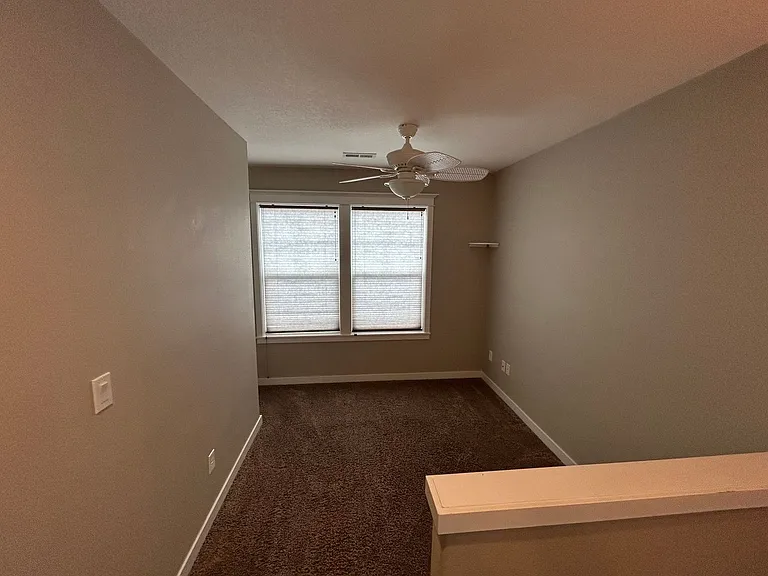 407 Dreas Way — Photo 16