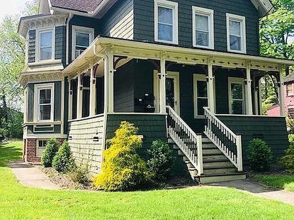 16 N Elm St #2, Wallingford, CT 06492