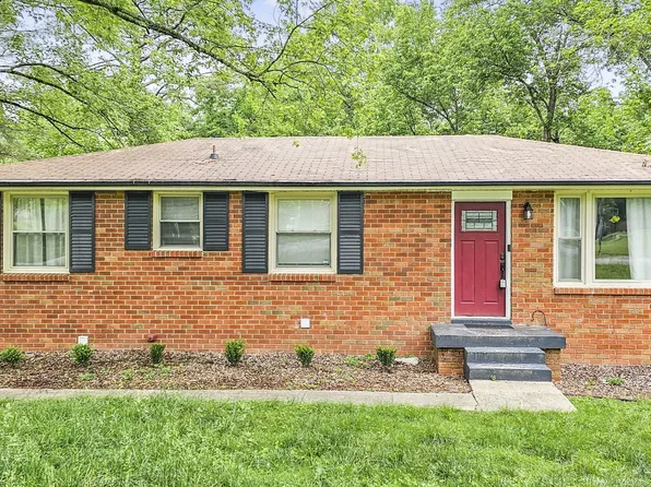 305 Grandview Dr, Old Hickory, TN 37138