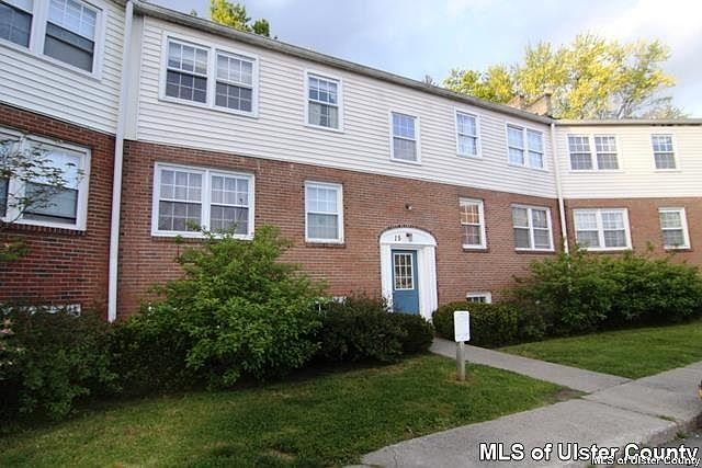 1st image of 152 Huguenot St