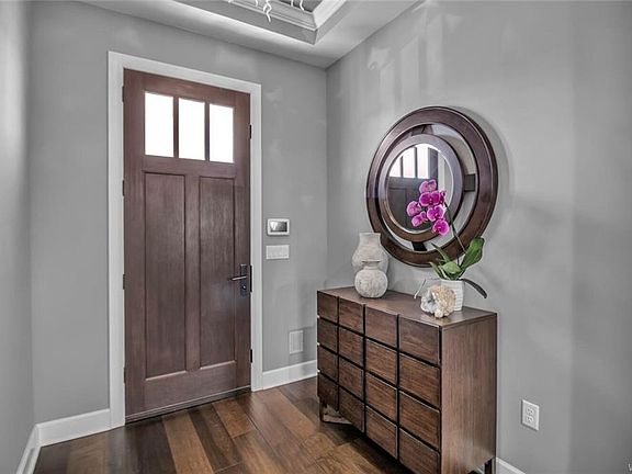 4th image of 56 Copper Beech Run