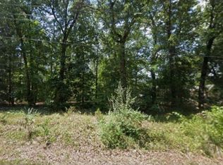 10 Powhatan Dr, Cherokee Village, AR 72529