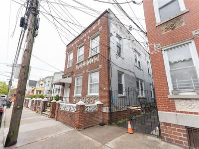 4729 Richardson Avenue, Bronx, NY, 10470