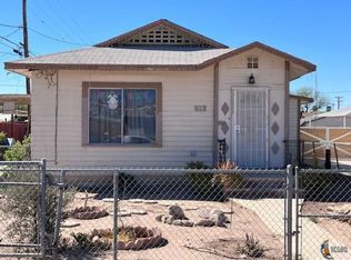512 W 7th St, Imperial, CA 92251