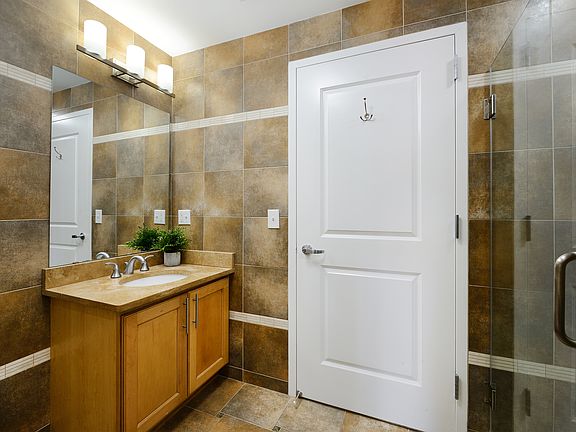 3rd image of 632 Grand St #303-A