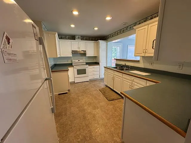 4545 Leisure Lakes Rd — Photo 26