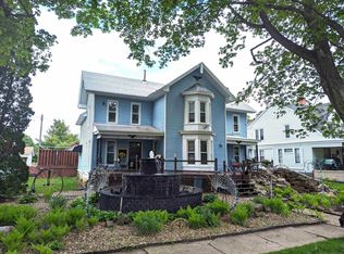 122 5th Ave W, Cresco, IA 52136