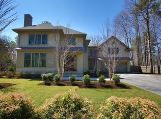 135 Neshobe Rd, Newton, MA 02468