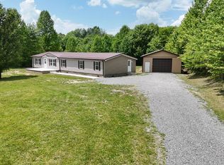 364 Knobtown Rd, Belington, WV 26250