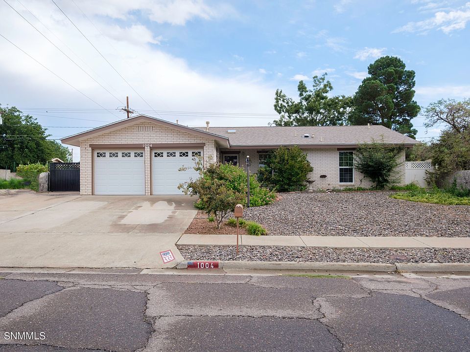 1st image of 1004 Bloomdale Dr