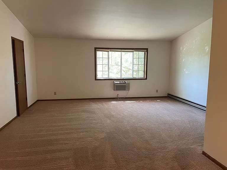 Pineview — Photo 52