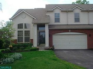 236 Postage Cir, Pickerington, OH