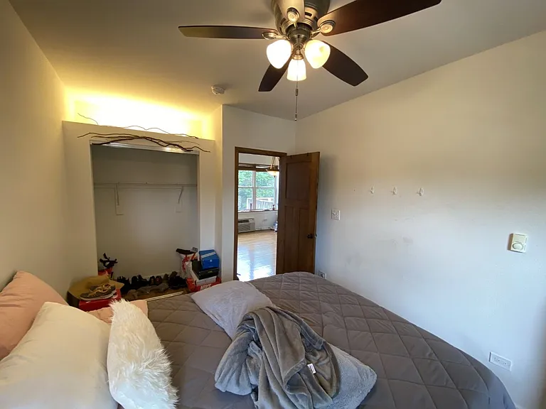 6144 N Hoyne Ave — Photo 6