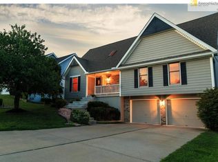 2427 S Ponca Ave, Independence, MO 64057