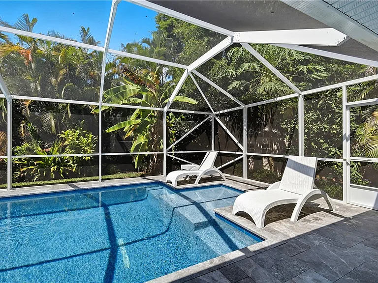 9575 Frangipani Dr — Photo 28