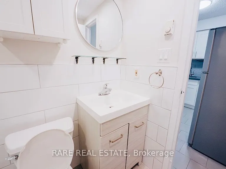 120 Spencer Ave #2 — Photo 9