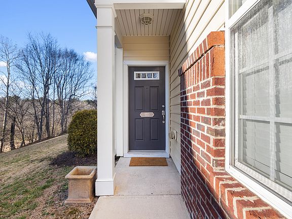 4th image of 170 Cedar Elm Rd