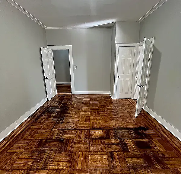 1401 Ocean Ave #4B — Photo 6