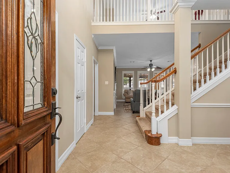 1719 Cantigny Ln — Photo 21