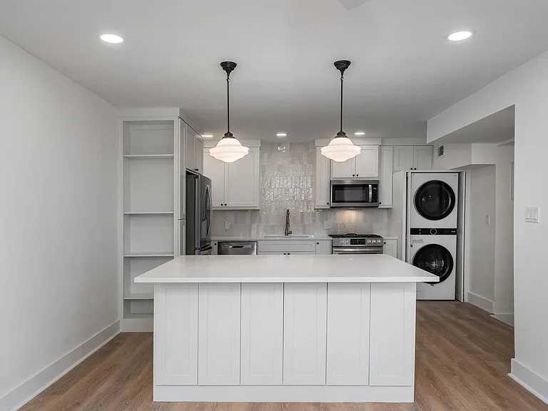 3501 Bryan St — Photo 10