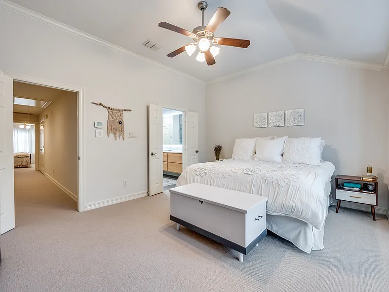 4232 Holland Ave — Photo 21