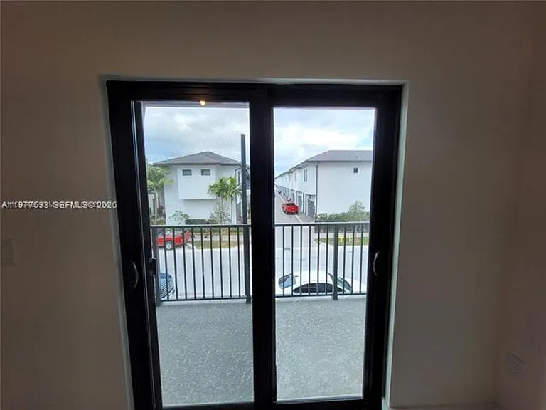 4558 NW 83rd Ave #Townhouse 4558 — Photo 10