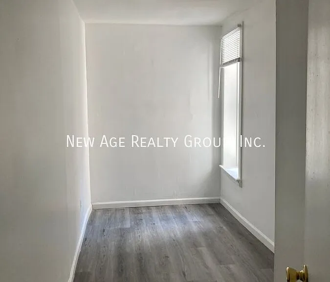 4629 Sansom St #1 — Photo 13