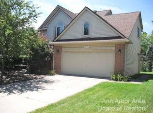 5968 Cayman Blvd, Ypsilanti, MI 48197
