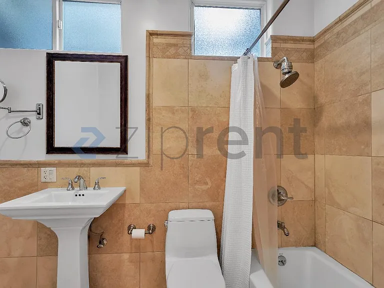 3110 Clay St #2 — Photo 13