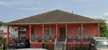 1523 Tupelo St — Photo 1