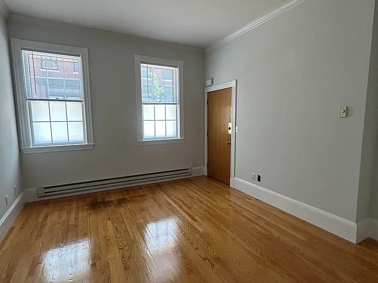 86 W Cedar St #A — Photo 3