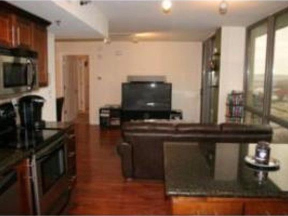 4th image of 600 E Admiral # 704 Blvd