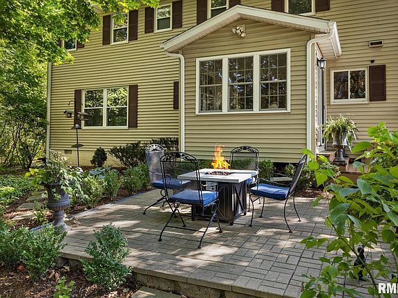 4th image of 6311 N Glenrock Ct