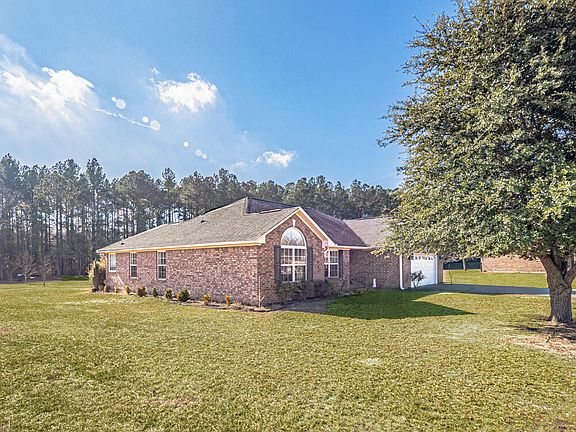 2nd image of 3910 Cantle Dr