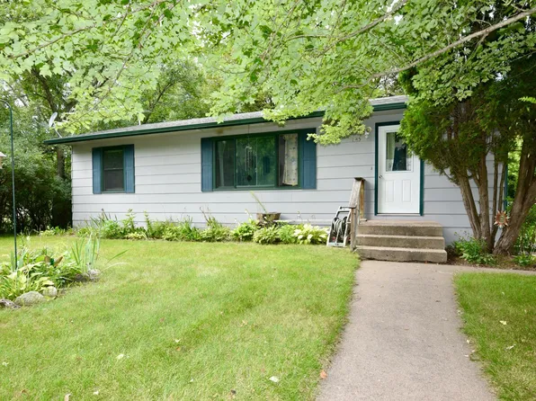 1145 Woodland Ct NW, Milaca, MN 56353