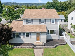 25 W Maple Ave, Bound Brook, NJ 08805
