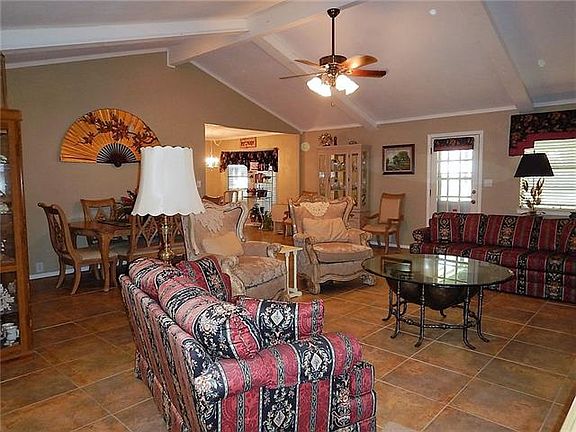 3rd image of 6208 Carrizo Dr