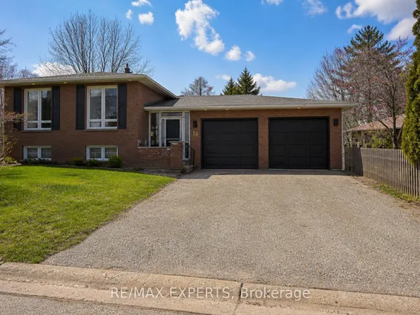 13 Oriole Ct, Barrie, ON L4M 5N1