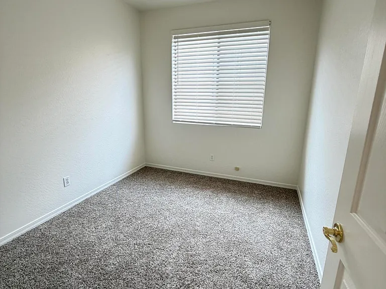1798 E Vista De Montana — Photo 5