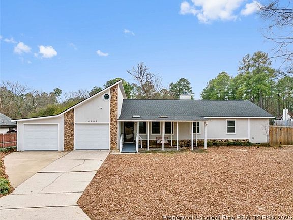 3rd image of 4595 Ferncreek Dr