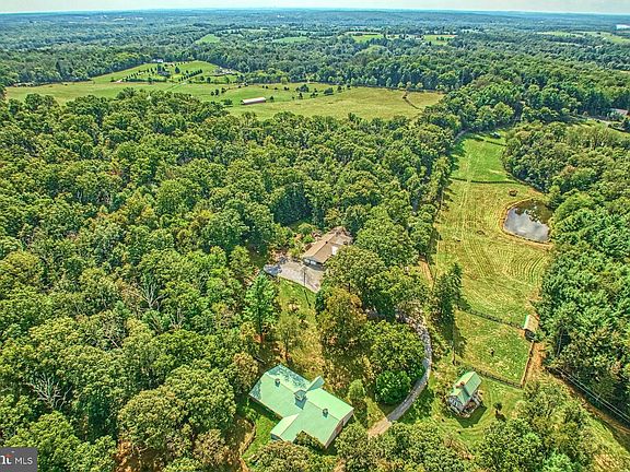 2nd image of 43470 Evans Pond Rd