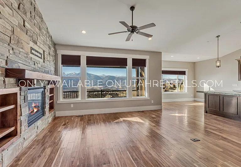 1615 E Viewside Cir #43 — Photo 1