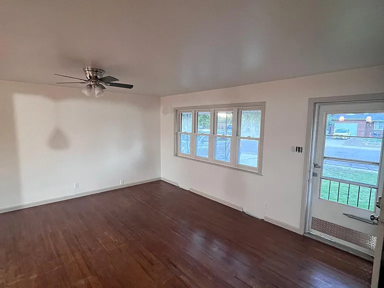 1535 Adams Ave — Photo 10