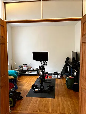 Rented by Metropolitan Property Group | media 30