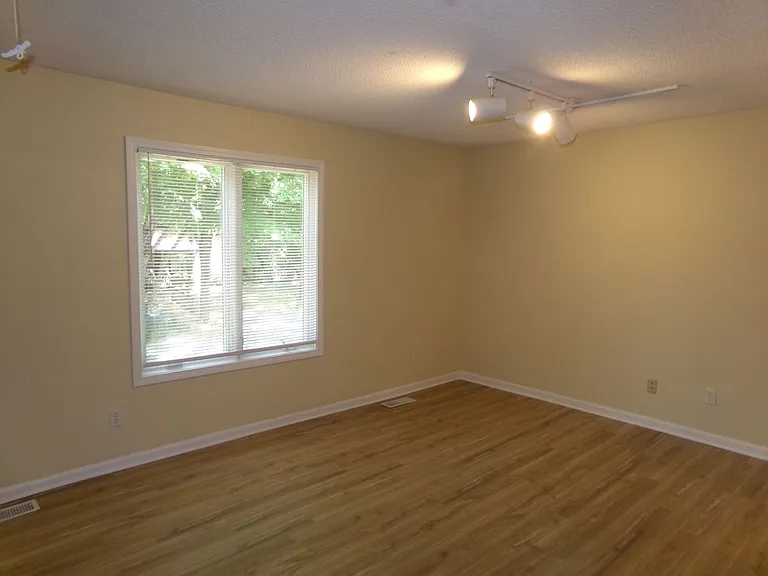 5352 Larch Ct — Photo 16