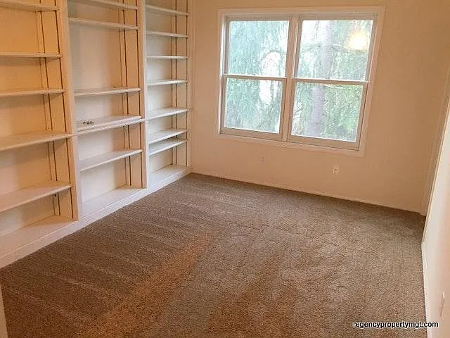 1721 NW 25th Ave — Photo 8