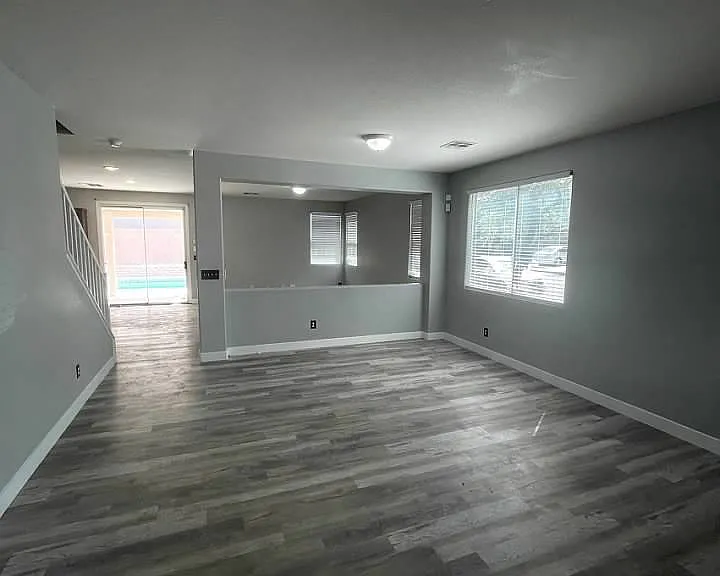 7349 Dolphine Crest Ave — Photo 17
