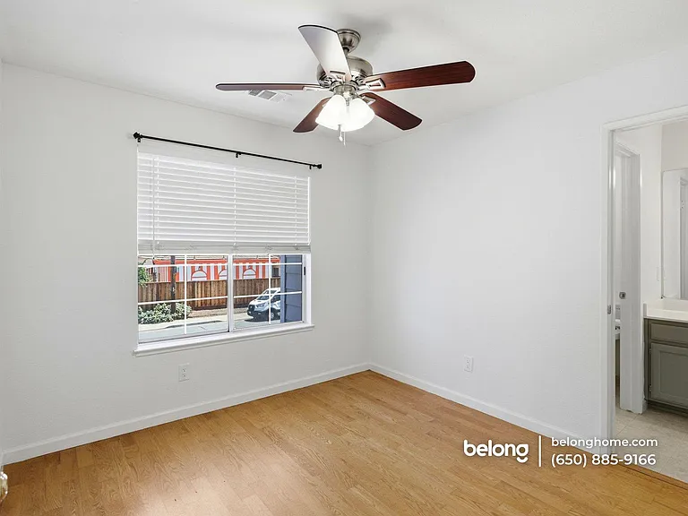 42983 Charleston Way — Photo 9
