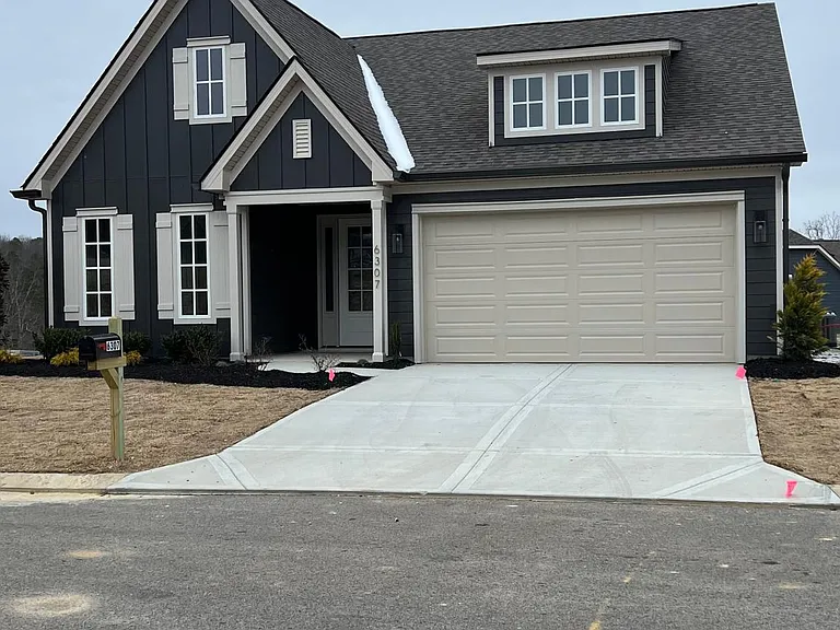 6307 Seedling Ln — Photo 3