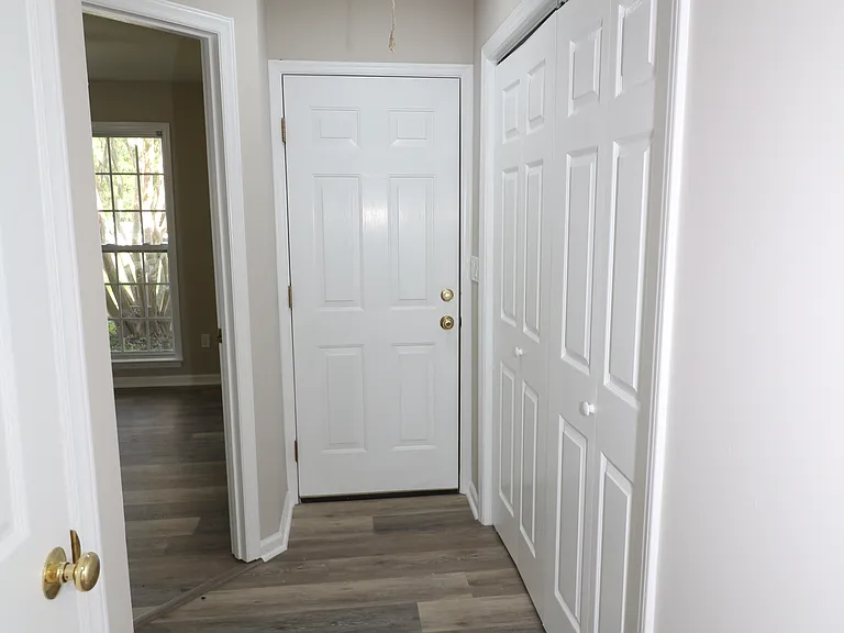 711 Harvest Way — Photo 12